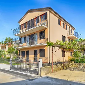 https://apartment-ljiljana-1553.in-istria.net