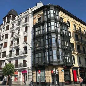 https://apartamento-en-el-centro-de-bilbao.bilbaohotelsspain.com